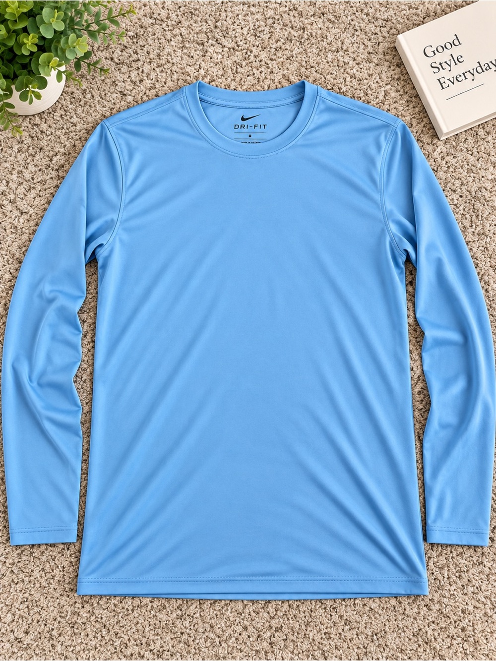 Nike Men's Long Sleeve Dri-FIT Shirt - Sky Blue